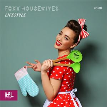 Foxy Housewives