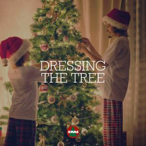 Dressing the Tree